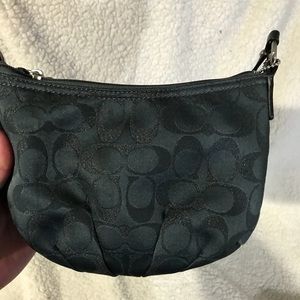 Small Coach navy blue crossbody purse